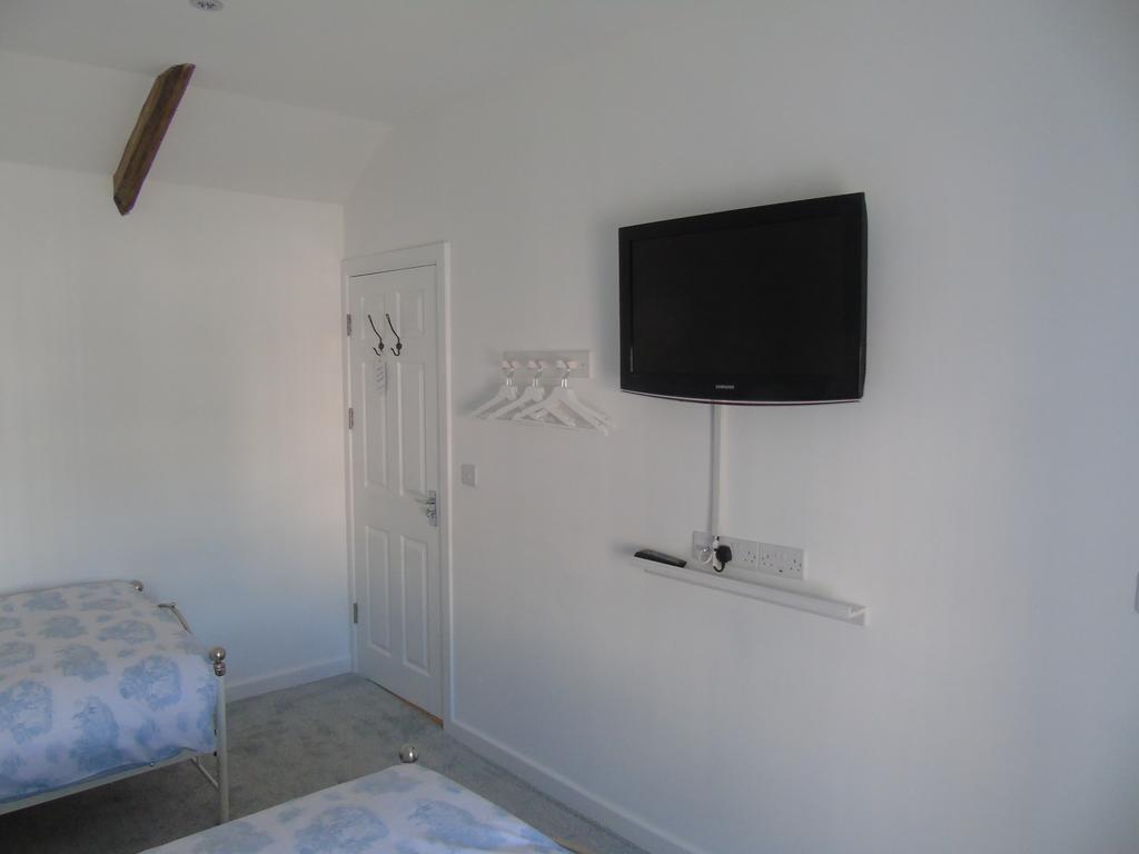 The Pembrey Country Inn Ngoại thất bức ảnh